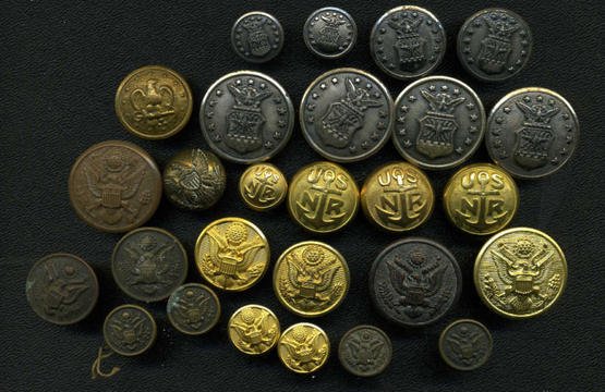 The Timeless Significance of Military Buttons – Skylarkinfantry