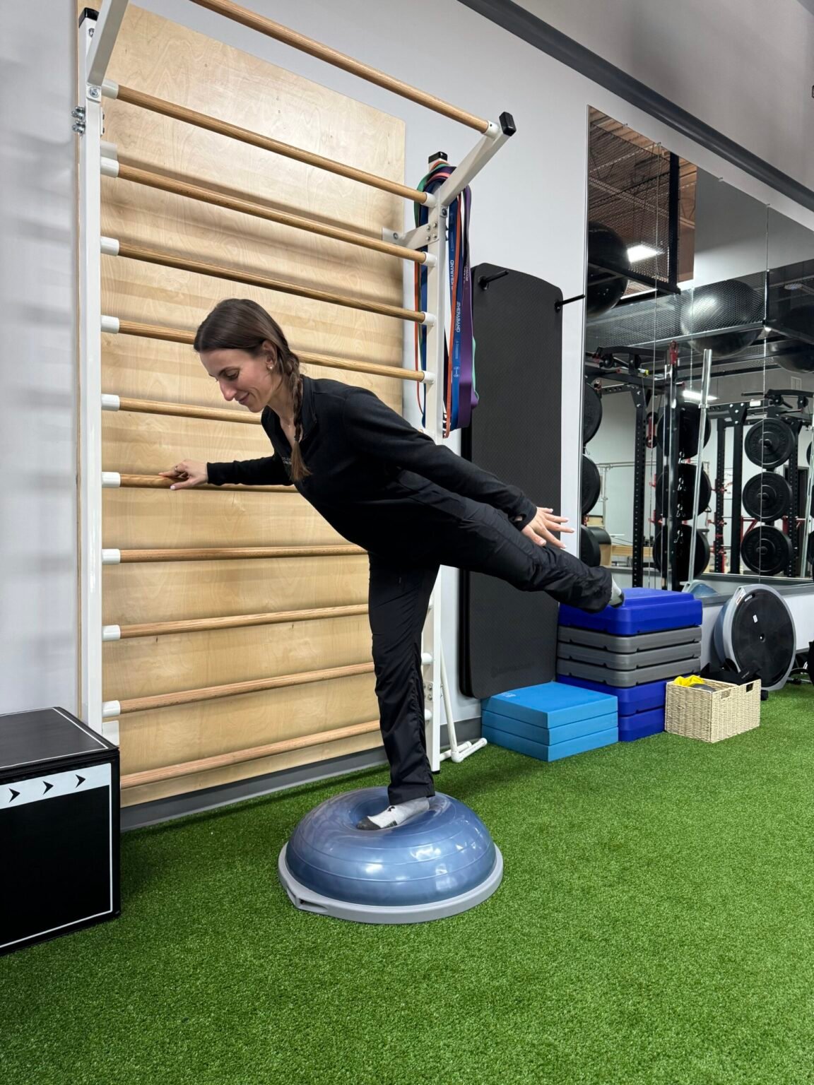 The Complete Guide to Physical Therapy: Healing, Strength, and Recovery with Flexology Studios