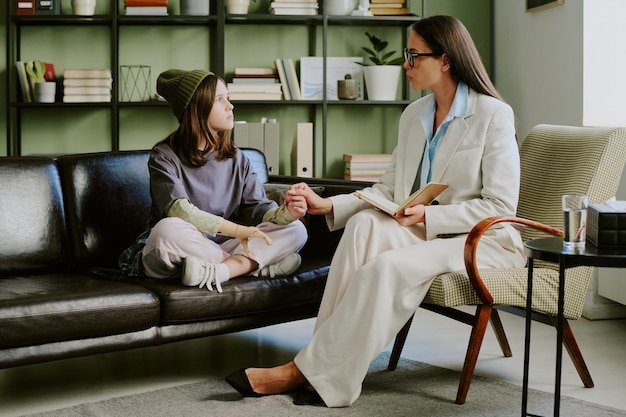 Individual Mental Health Counseling Service for Personal Growth