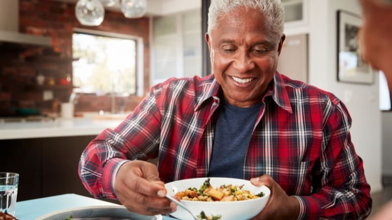 How Does the Meals on Wheels Program Prevent Malnutrition in Seniors